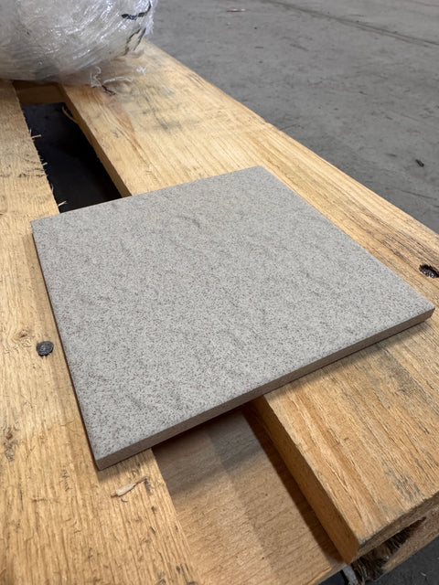 Kosteantilan Lattialaatta 145x145x8mm, 2m2 erä