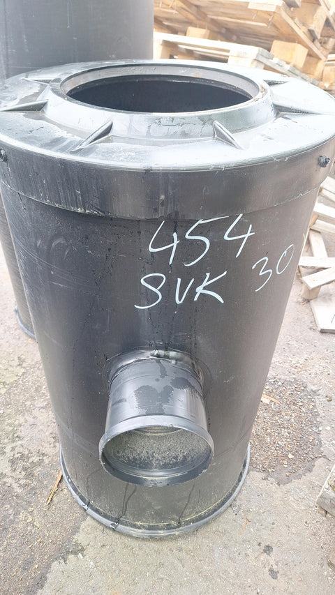 Sadevesikaivo, sisähalk. Ø560 mm, korkeus 1050 mm