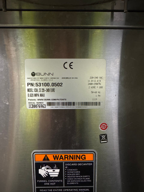 Bunn kahvinkeitin (suodatin yksikkö kannun päältä puuttuu)