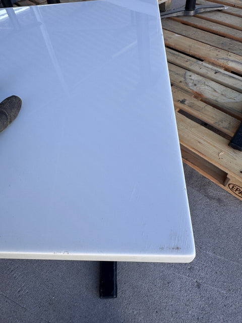 Pöytä valk, valurautajalat, 120x60cm