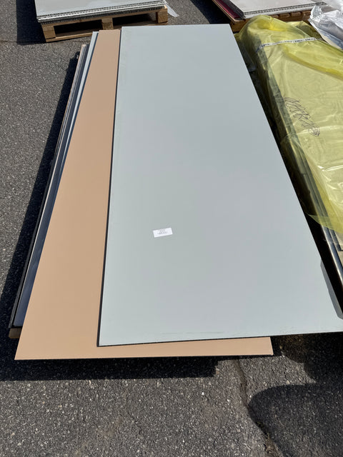 Alumiinikennolevy primer vaaleanharmaa 1200x2500mm sekä 960x2500mm, 98m2 erä