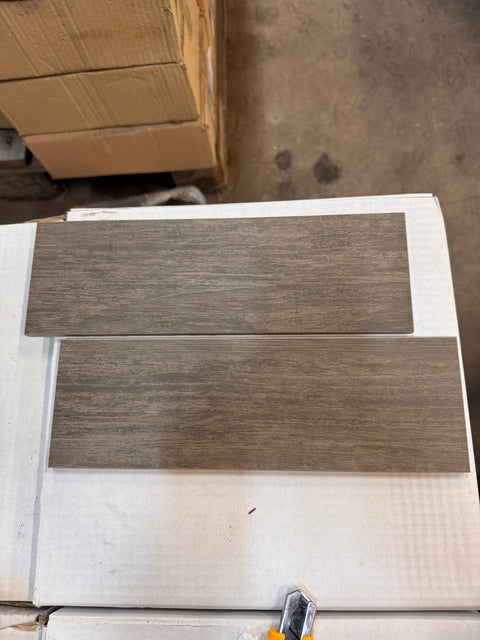 Mediterranea Havana Tobacco Brown lattialaatta 95x295x10mm, 32m² erä