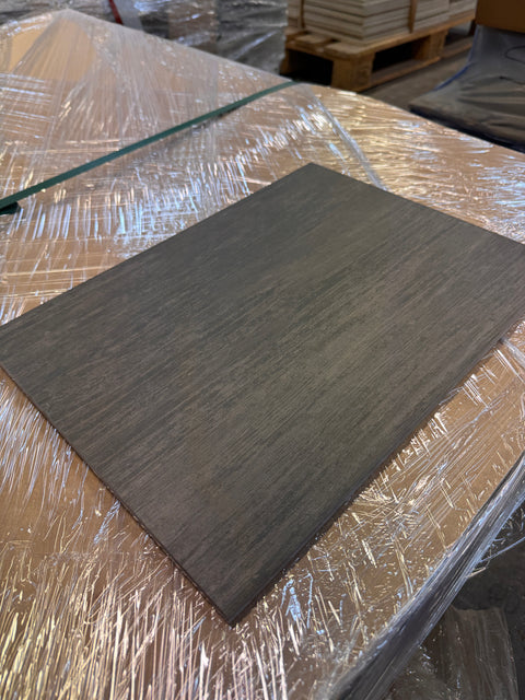 Tumma lattia- tai seinälaatta 295x405x8mm, 10m² erä