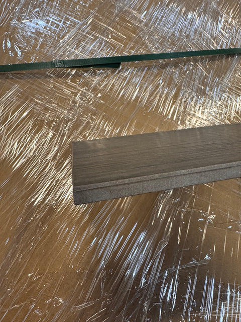 Tumma lattia- tai seinälaatta 295x405x8mm, 10m² erä