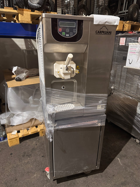 Carpigiani 241 pehmytjäätelölaite, vm. 2020