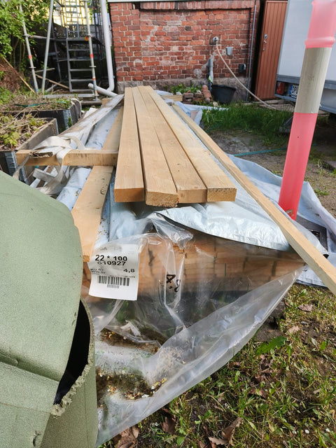 Lauta 22x100, 4,8m täyssärmänen, 310m erä