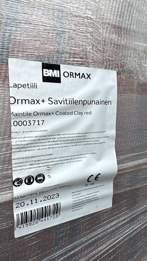 Kattotiili Ormax Protector Savitiilen punainen