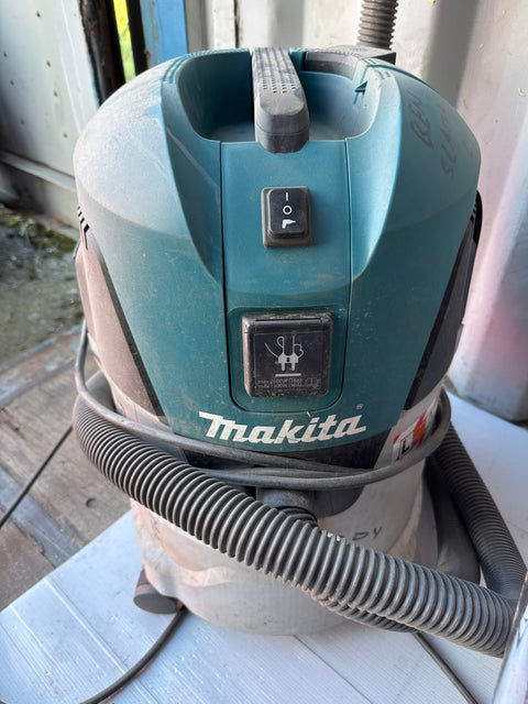 Makita VC2512L märkä-kuivaimuri
