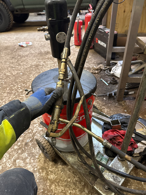 Paineilmarasvaprässi