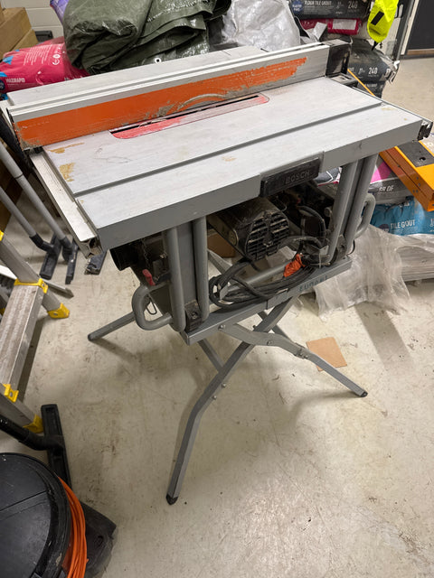 Bosch GTS10J pöytäsirkkeli