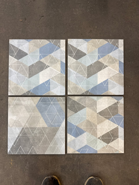 Värikäs laatta sileä 300x300x8mm, 4,5m2 erä
