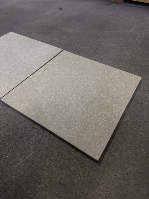 Vaalea laatta matta matala karheus 300x300x8mm, 4,5m2 erä