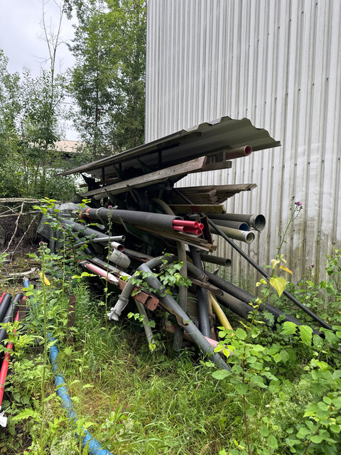 Sekalainen erä, pukki jossa tavarat sisältyy kauppaan.