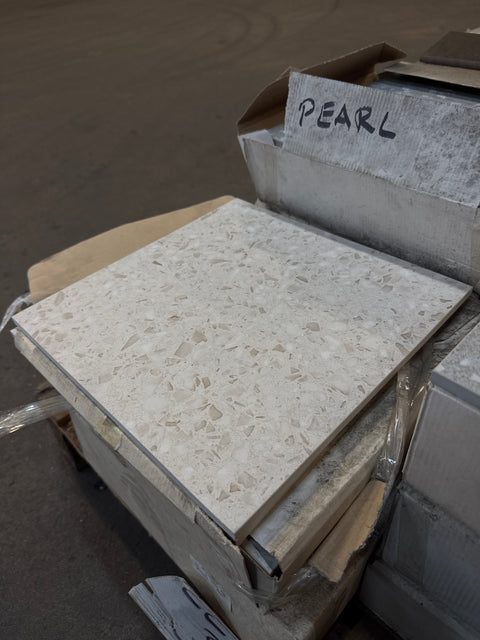 Vaalea laatta sileä 300x300x9mm, 1,8m2