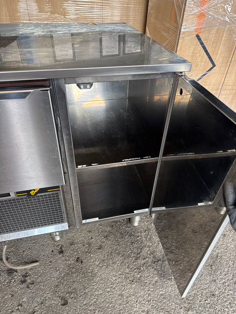 Bistro kylmävetolaatikosto L1200