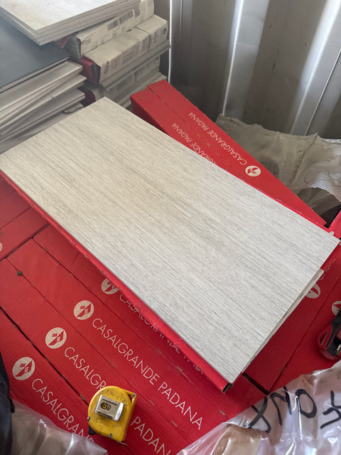 Laatta 600x300x8mm, 22m2 erä