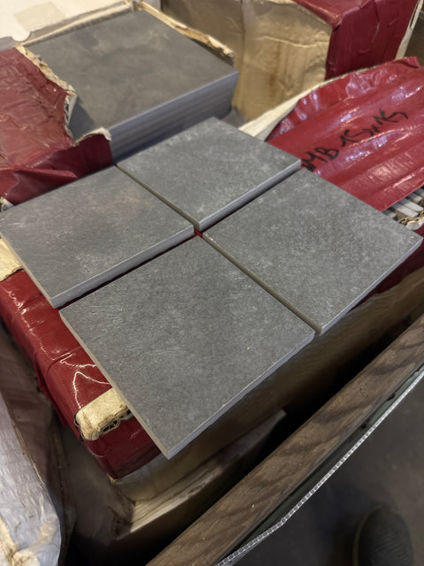 Tumma Plomb karhea 100x100x8mm, 3m2 erä