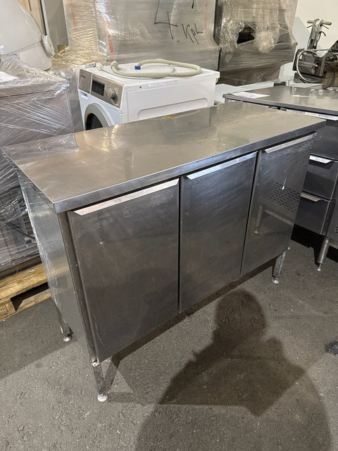 Rst-kaappi 115x50x90cm