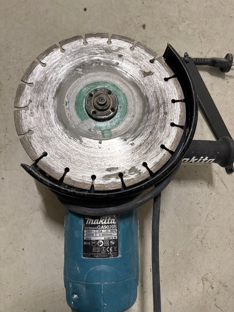 Makita laikkakone timanttilaikalla