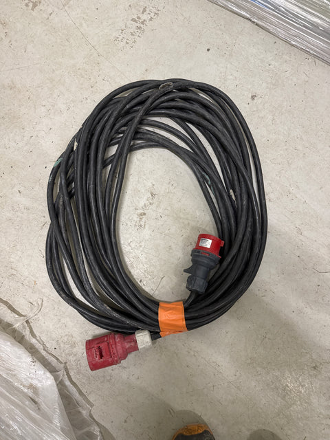 A16 voimavirtakaapeli noin 10m