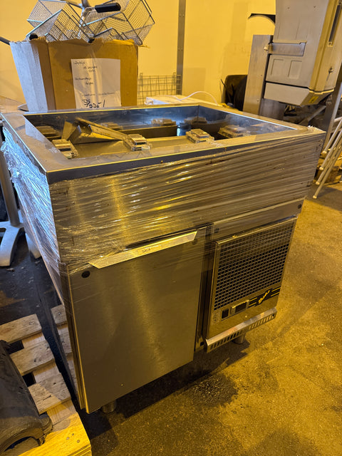 Kylmävetolaatokosto kylmäaltaalla L800