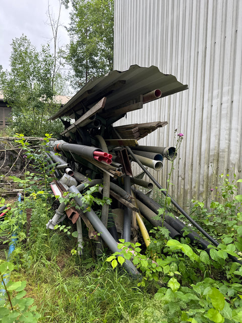 Sekalainen erä, pukki jossa tavarat sisältyy kauppaan.
