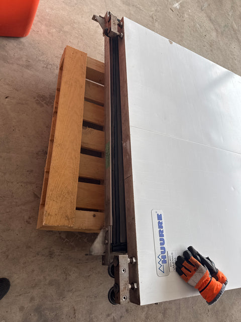 Huurre kymiö ovi 170x250cm ylempi ovi