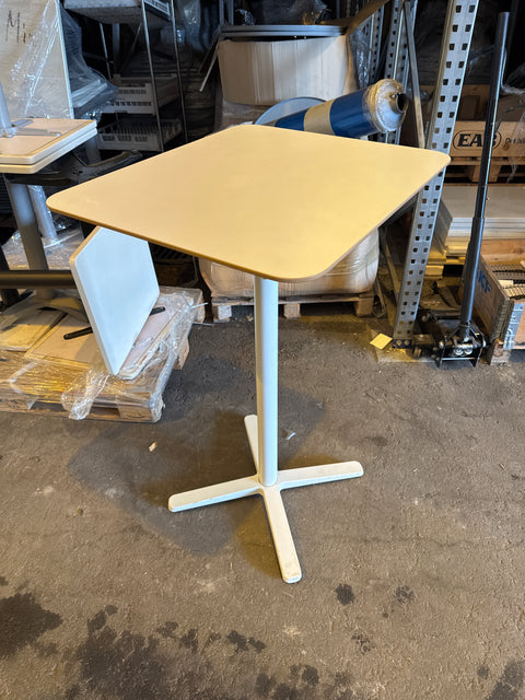 Baaripöytä 60x70x105cm