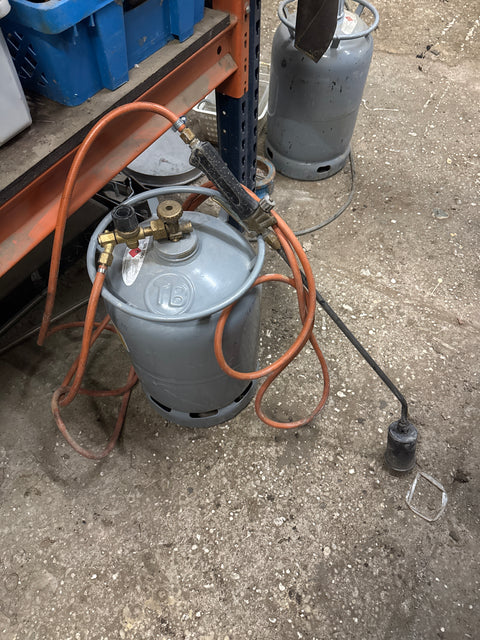 Poltinsarja / Kosan, pullo suht tyhjä