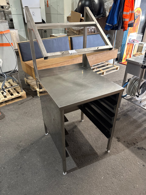 Rst-pöytä 65x70x90cm (kehikko postettavissa)