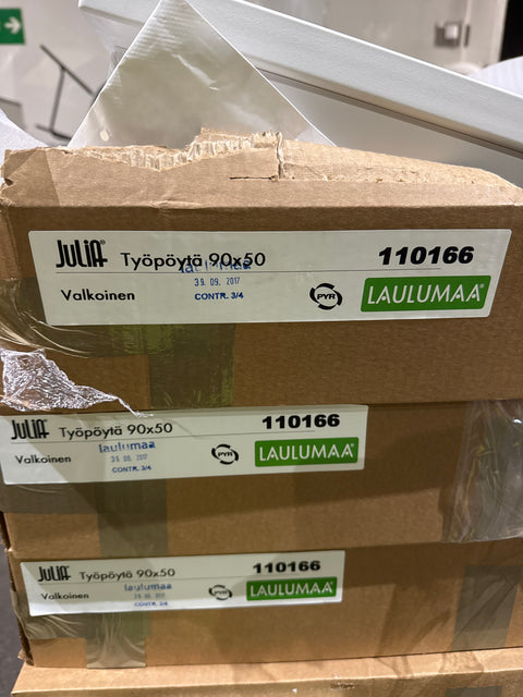 Valkoinen kirjoituspöytä 90x50cm